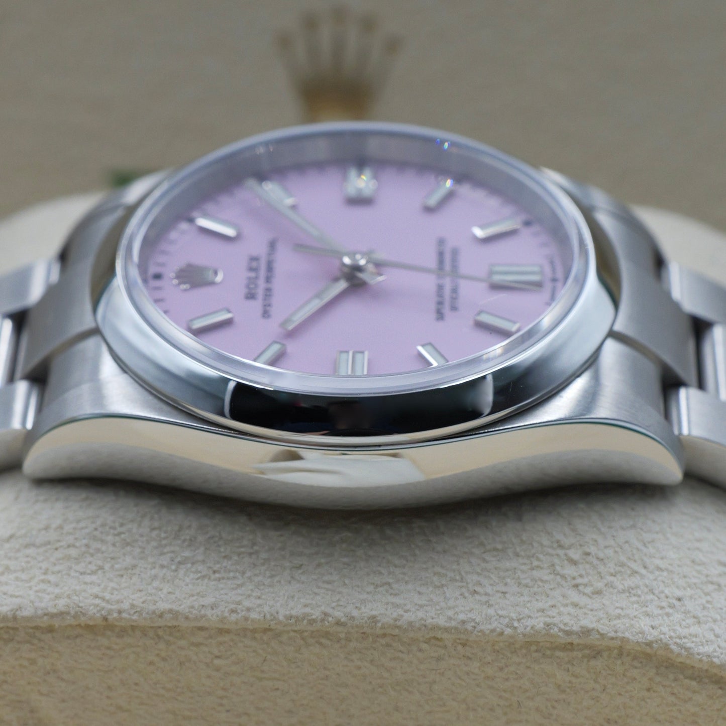 Rolex Oyster Perpetual 36 Candy Pink 126000 - Full Set (2023)
