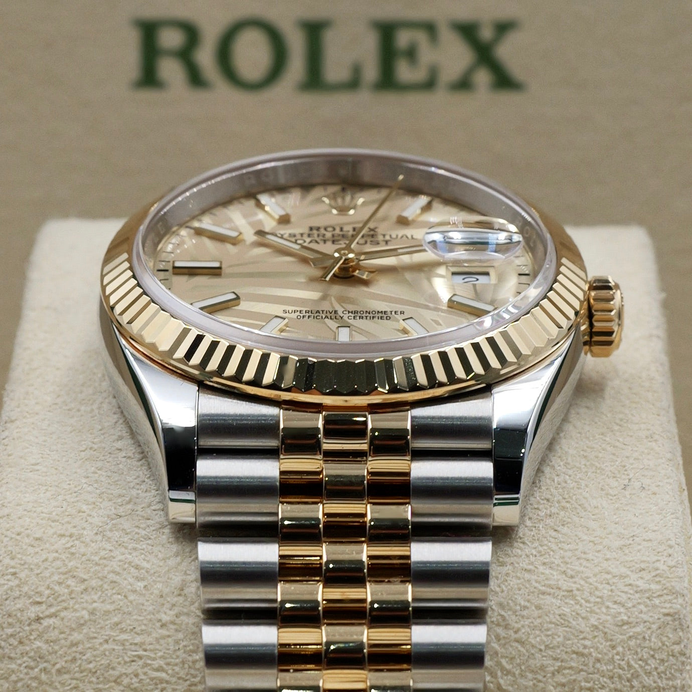 Datejust 36 Motif Palm Dial