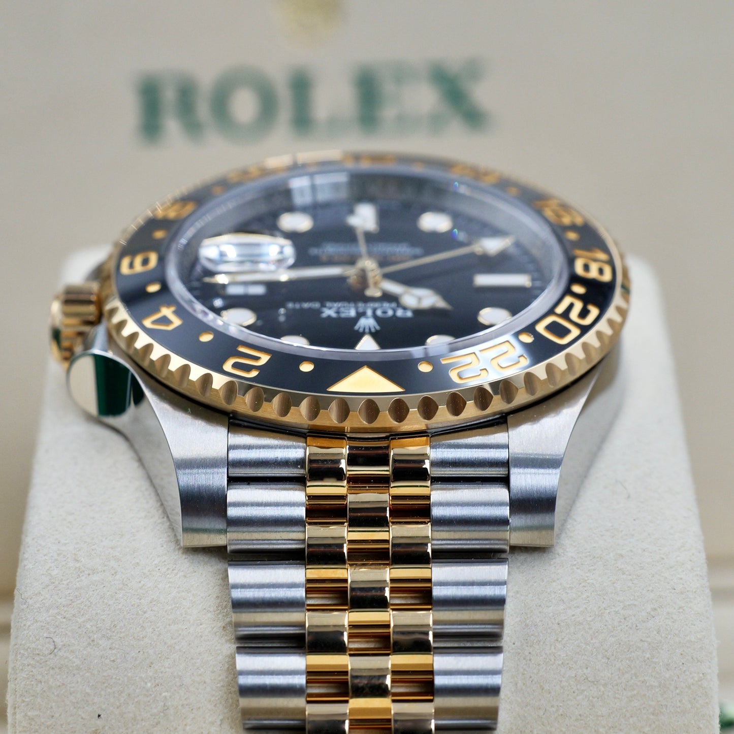 Rolex GMT-Master II Zombie 126713GRNR Full Set 2025