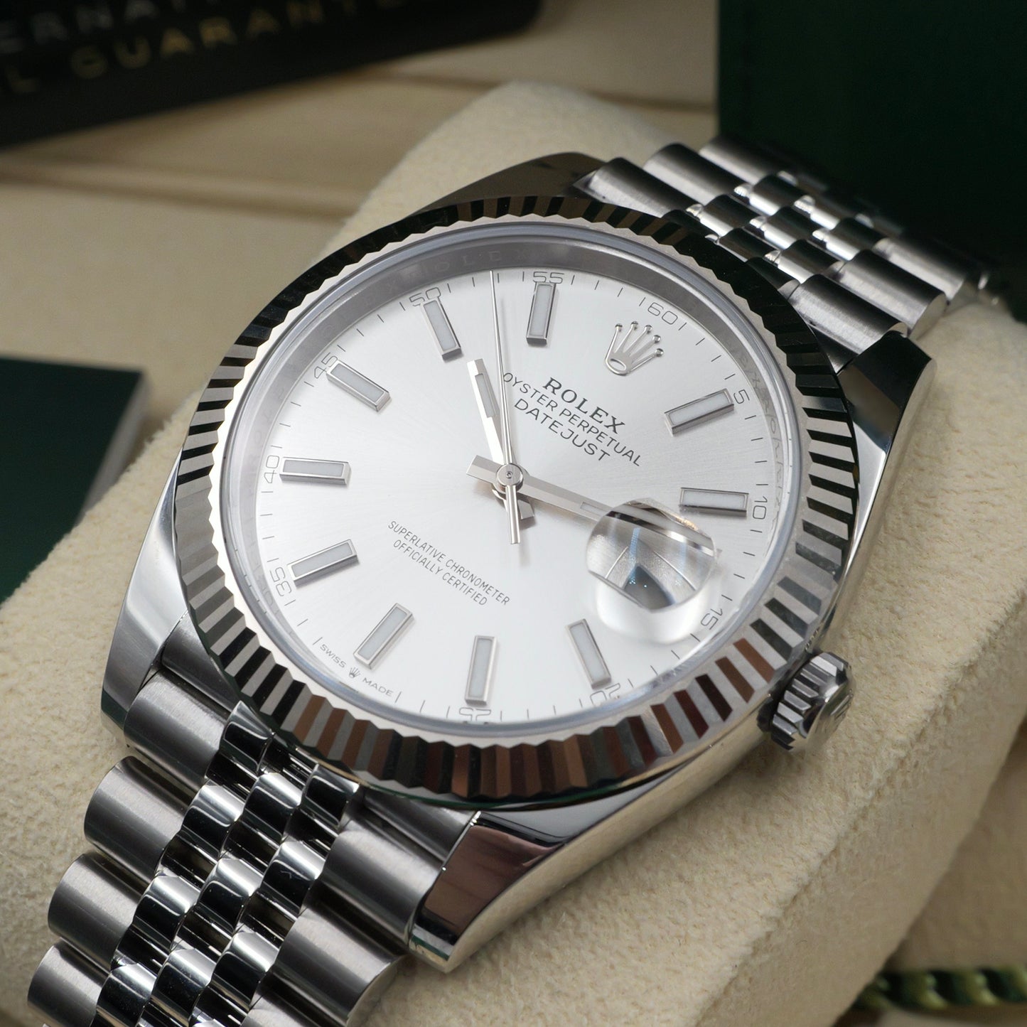Datejust 41 Silver Baton Dial 126334 - Full Set 2025