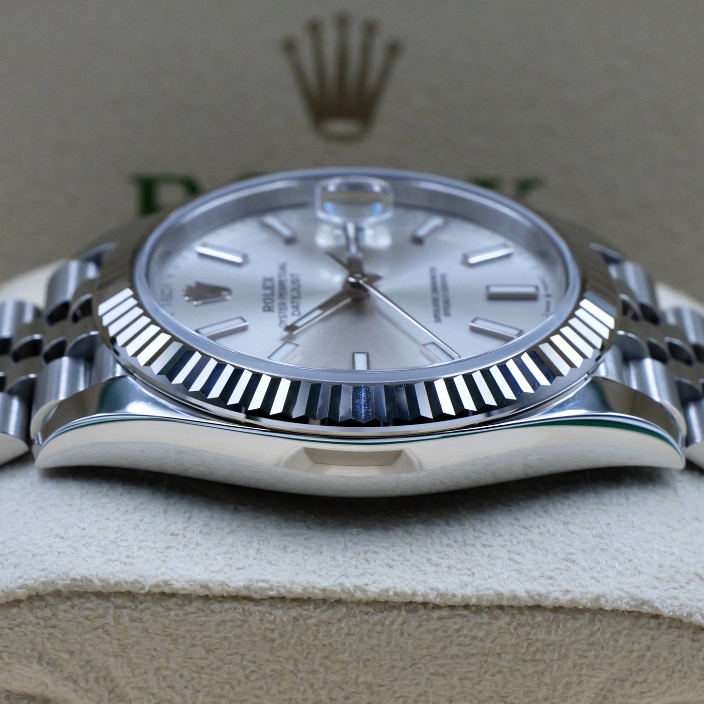 Datejust 41 Silver Baton Dial 126334 - Full Set 2025