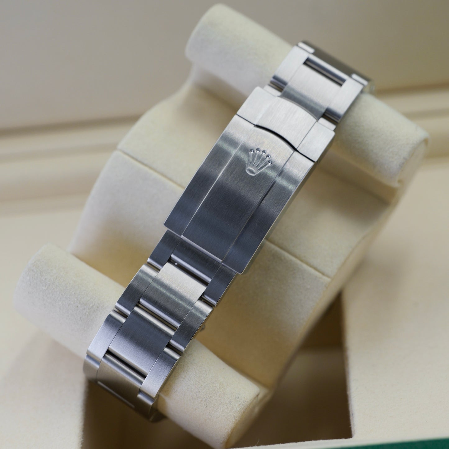 Rolex Oyster Perpetual 41 Blue Dial 124300 – Full Set (2025)