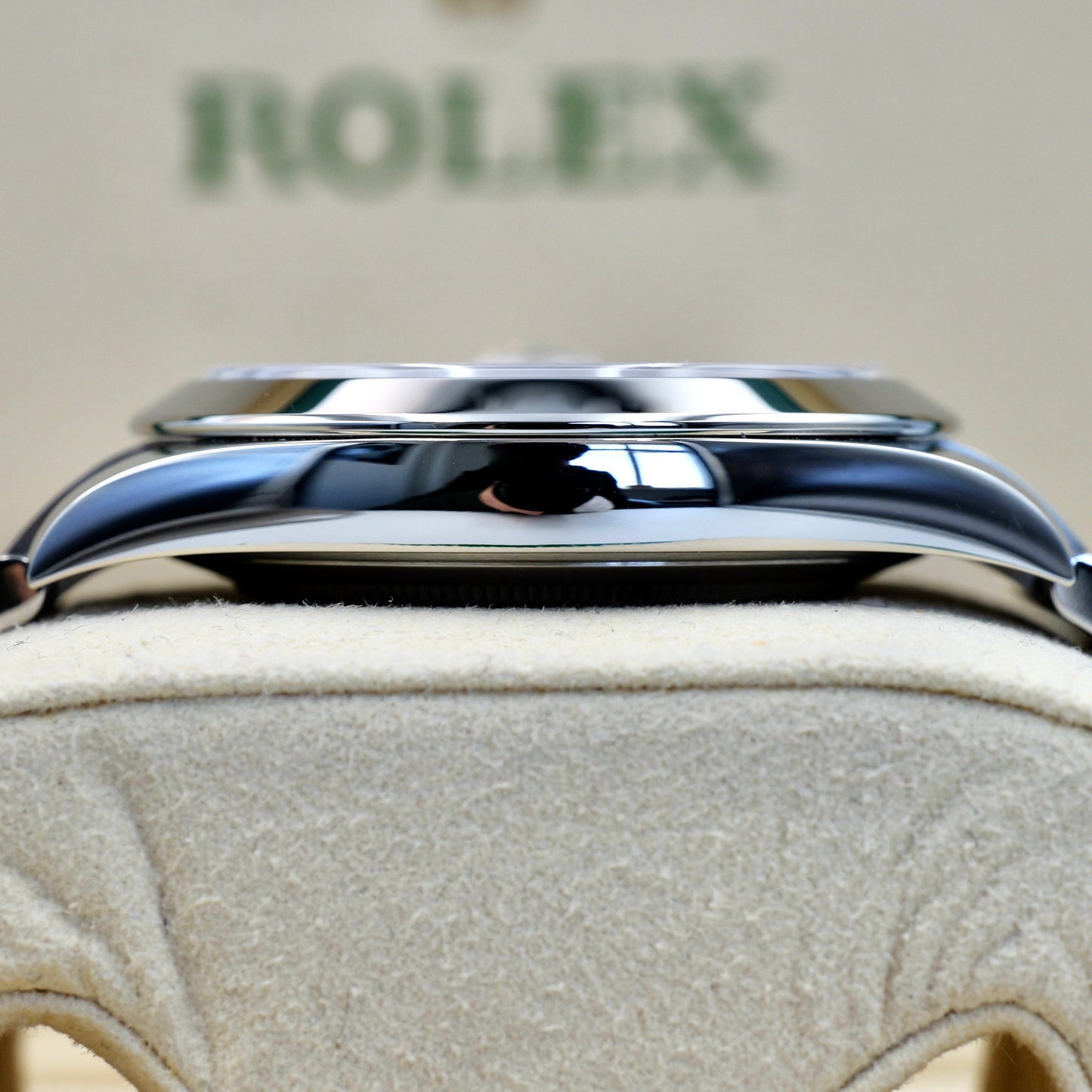 Rolex Datejust 41 White Roman Numeral Dial Smooth Bezel 126300 - Full Set (2024)
