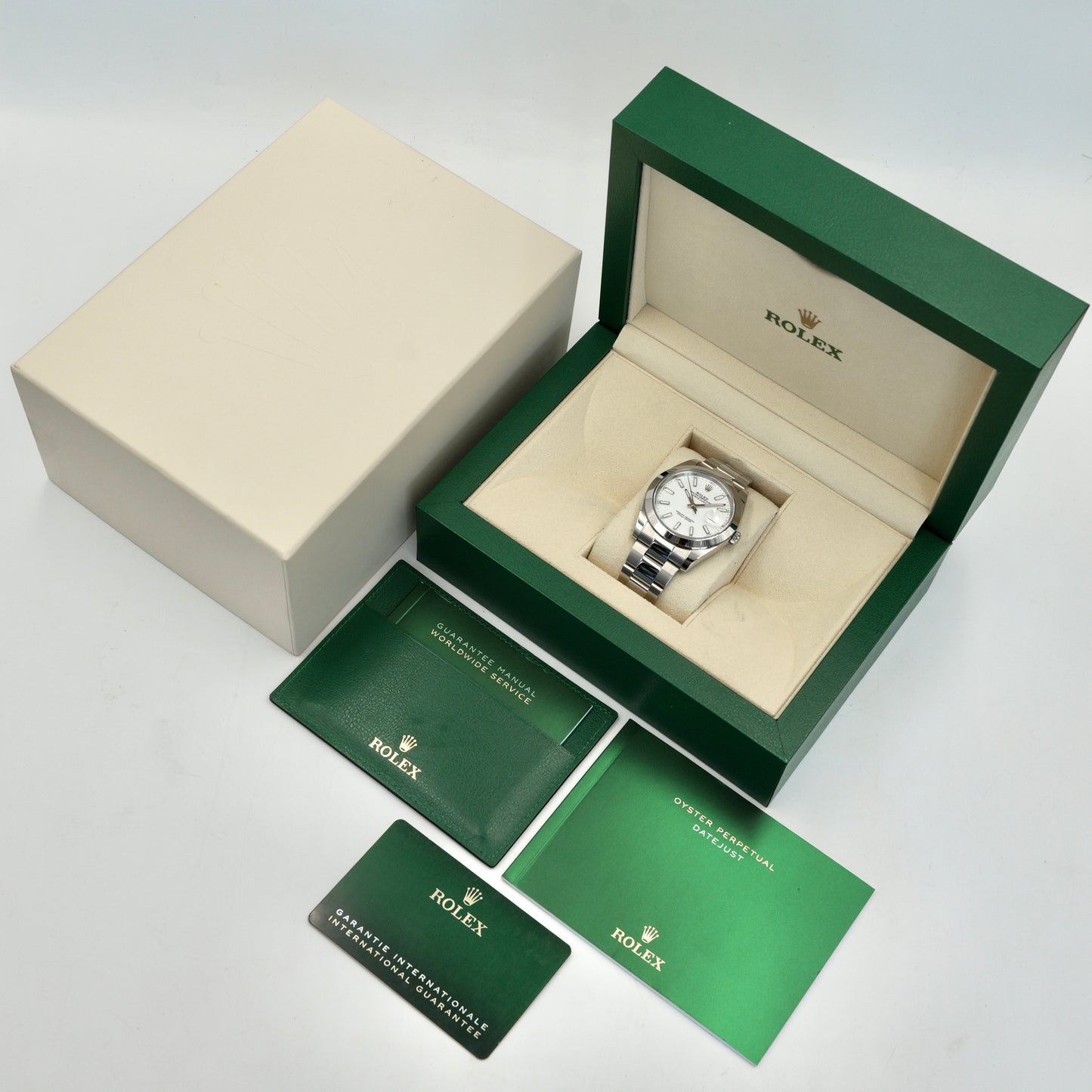 Rolex Datejust 41 White Baton Dial 126300 - Full Set (2021)