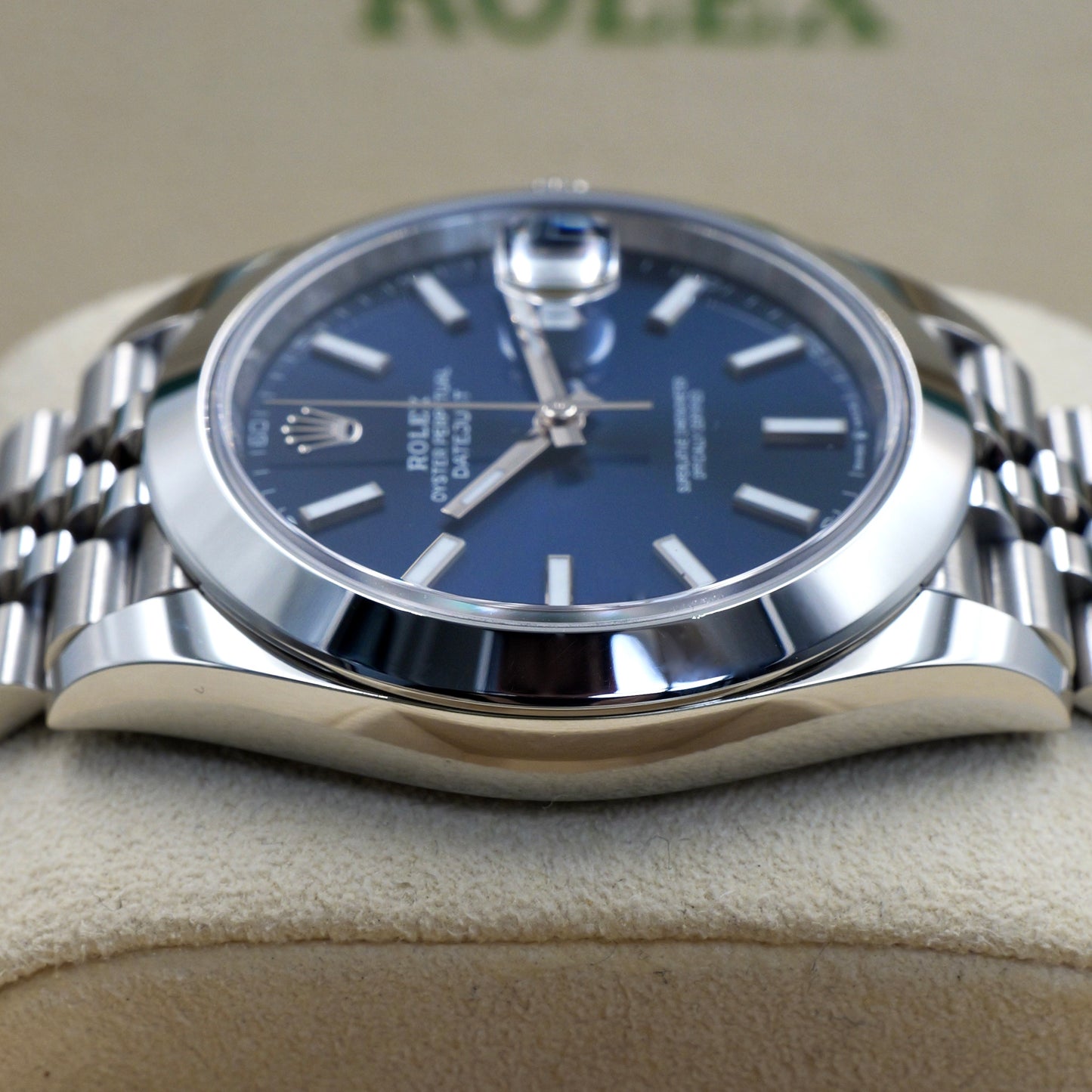 Rolex Datejust 41 Blue Dial Smooth Jubilee 126300 - Full Set (2025)