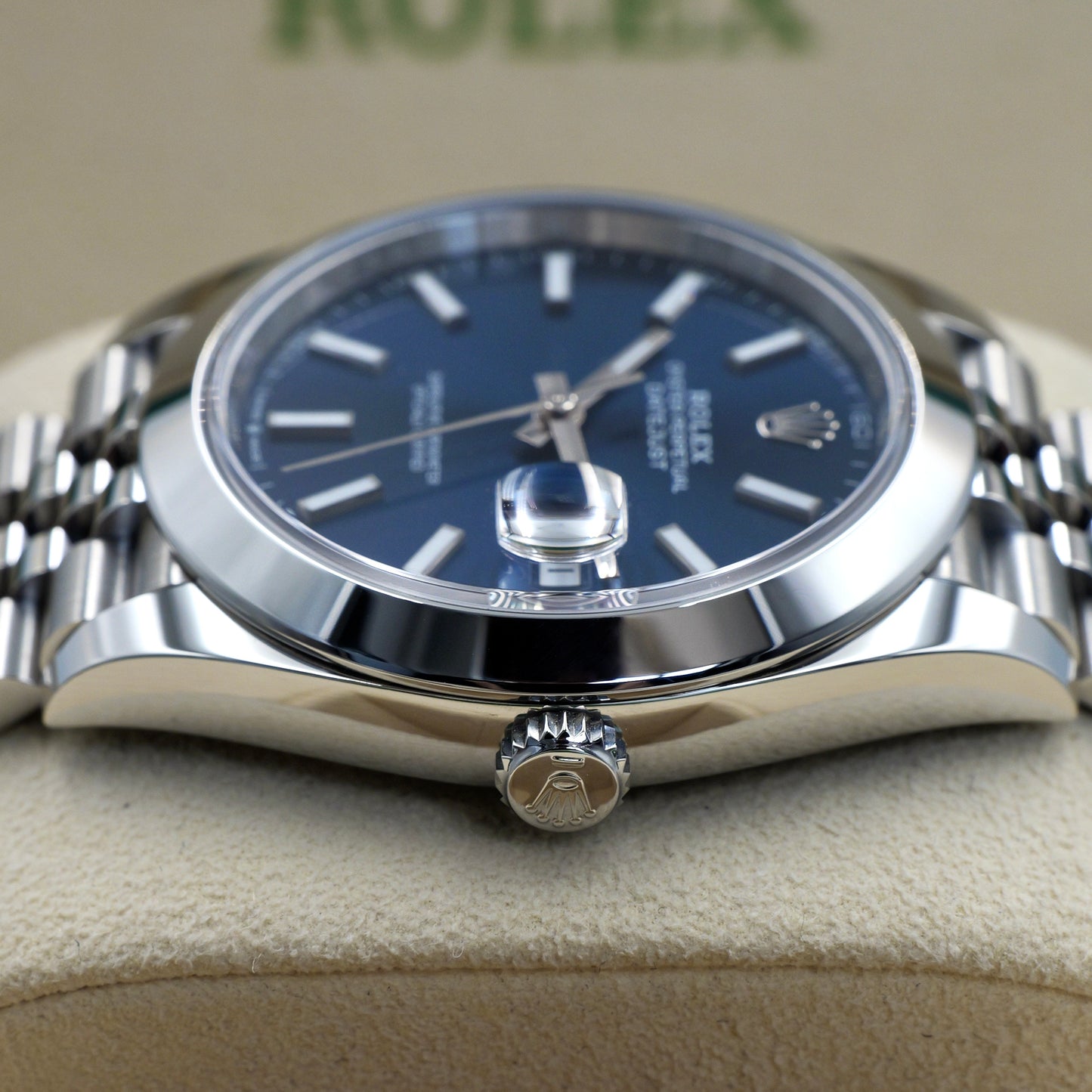 Rolex Datejust 41 Blue Dial Smooth Jubilee 126300 - Full Set (2025)