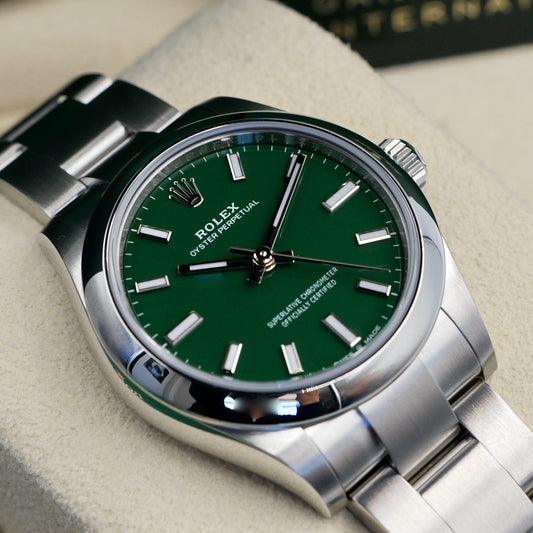 Rolex Oyster Perpetual 31 Green 277200 - Full Set (2025)