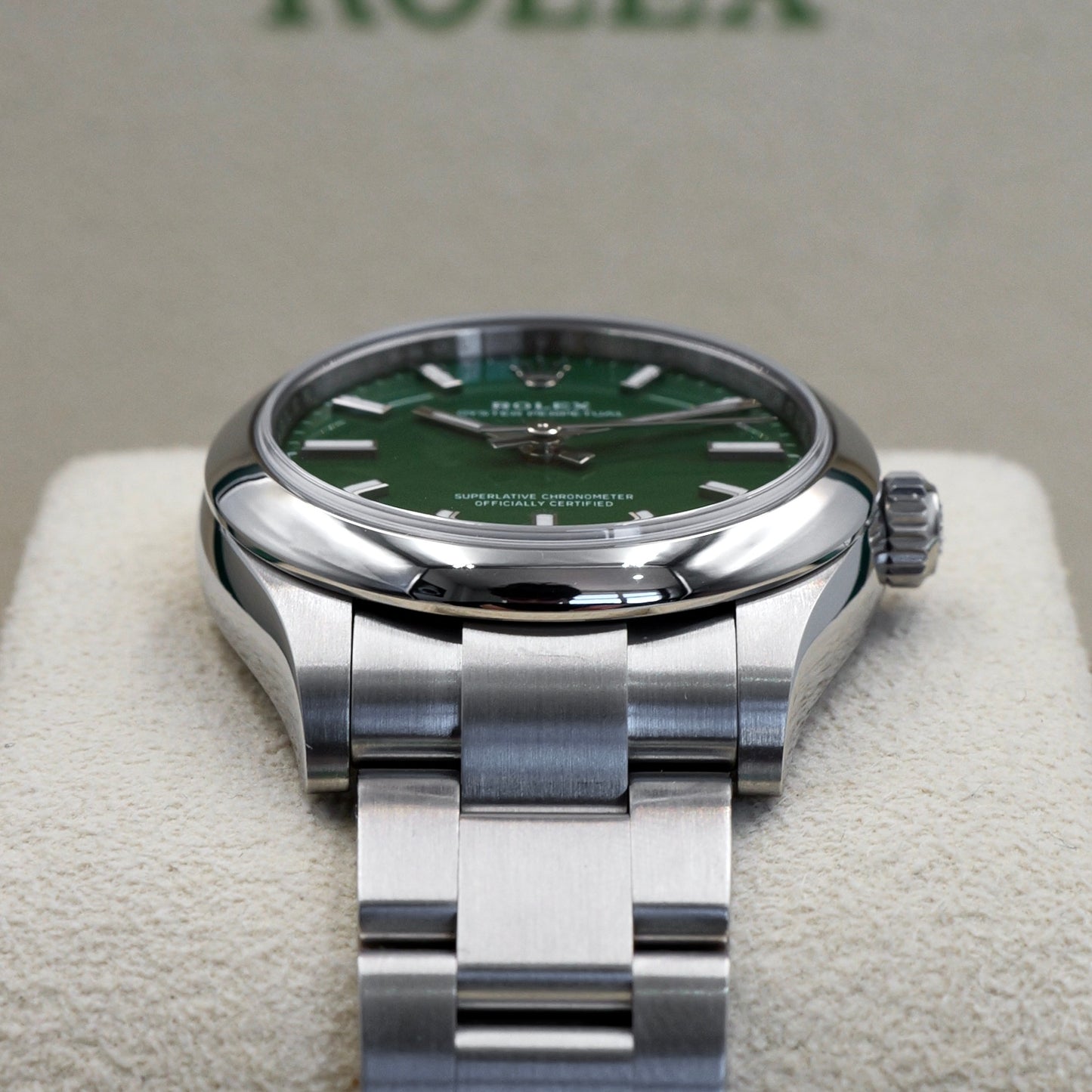 Rolex Oyster Perpetual 31 Green 277200 - Full Set (2025)