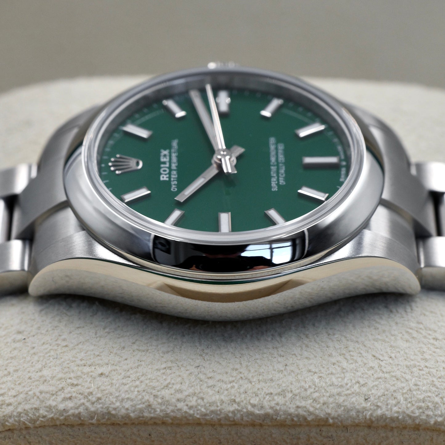 Rolex Oyster Perpetual 31 Green 277200 - Full Set (2025)