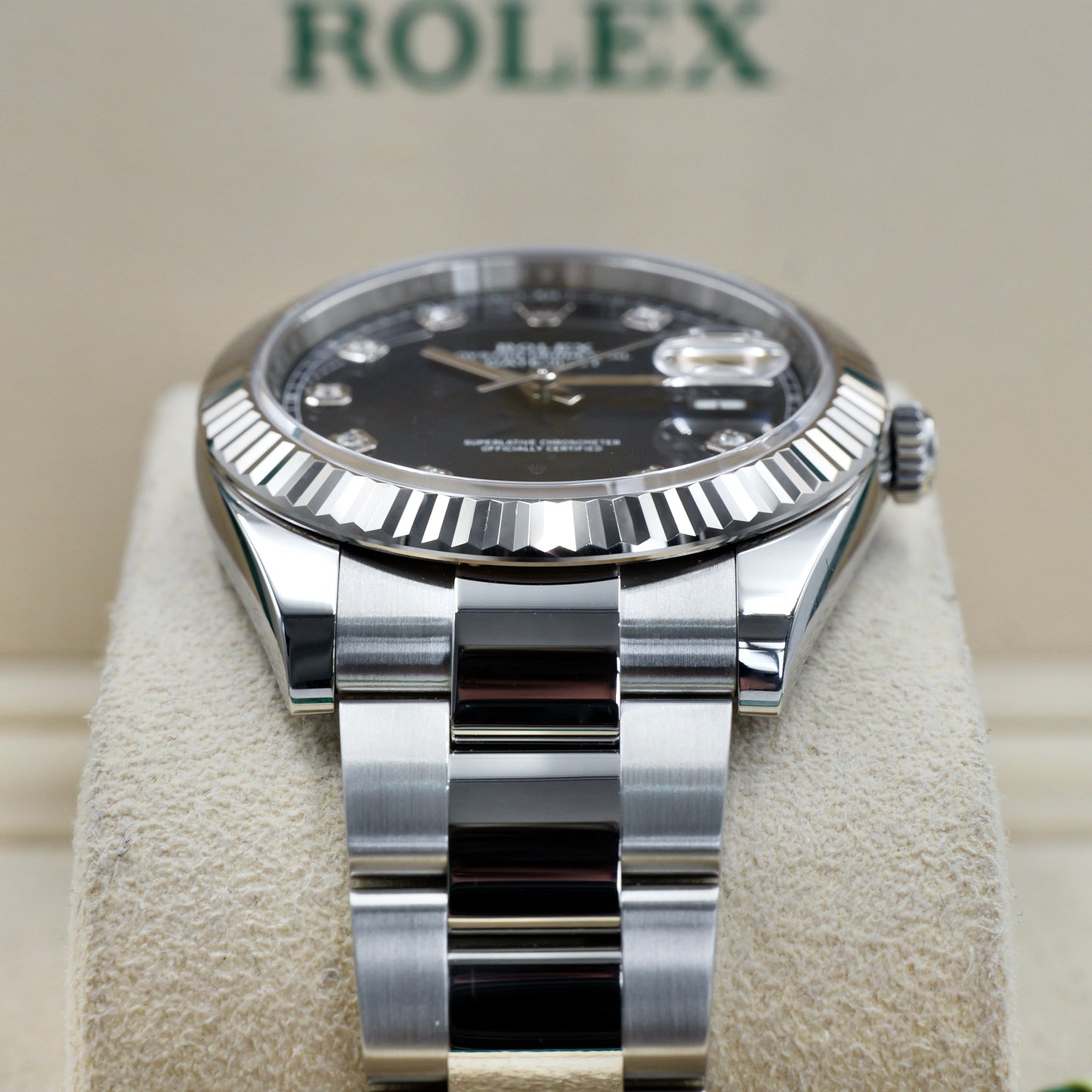 Rolex Datejust 41 Diamond Dot Dial Oyster 126334 - Full Set (2023)