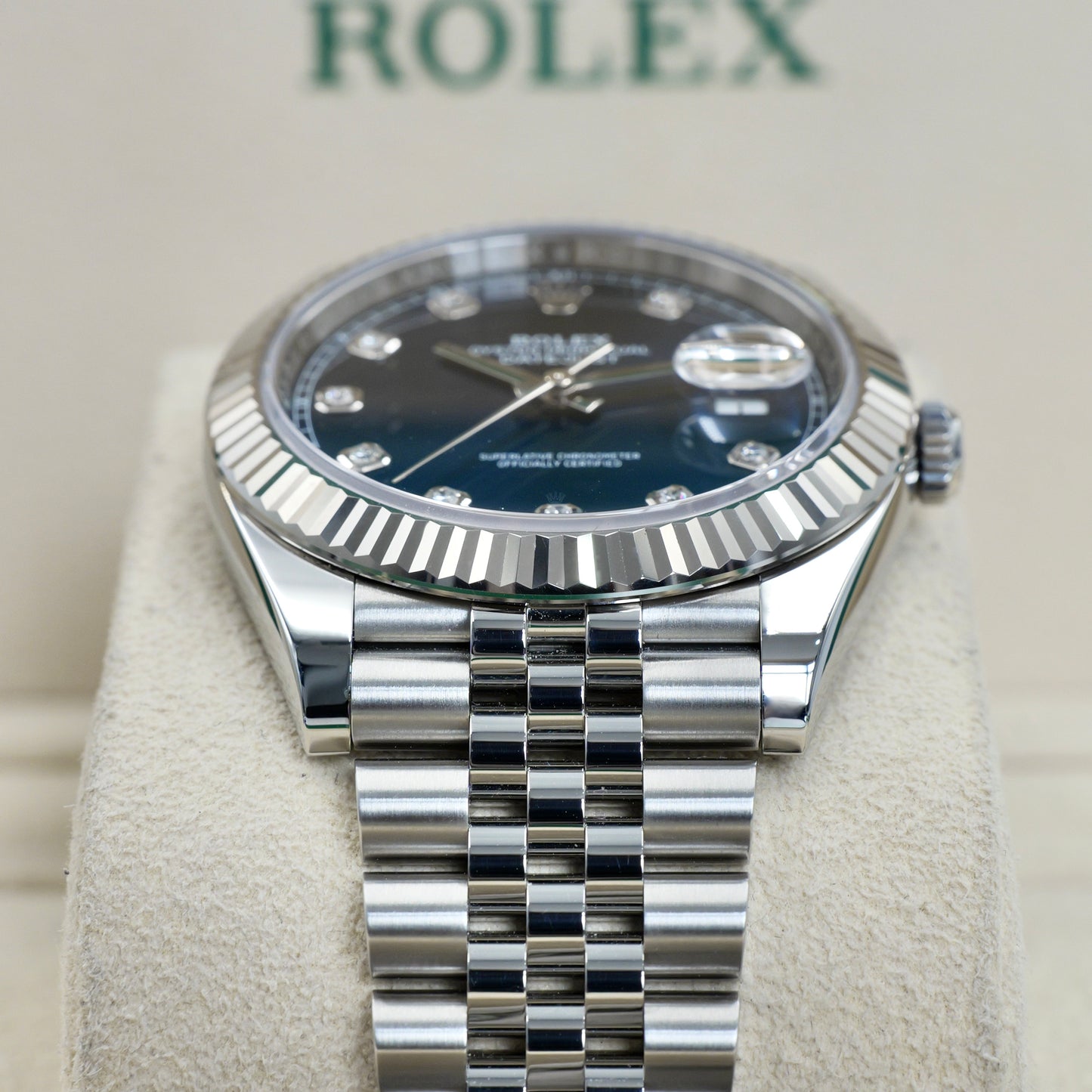 Rolex Datejust 41 Diamond Dot Dial Jubilee 126334 - Full Set (2023)