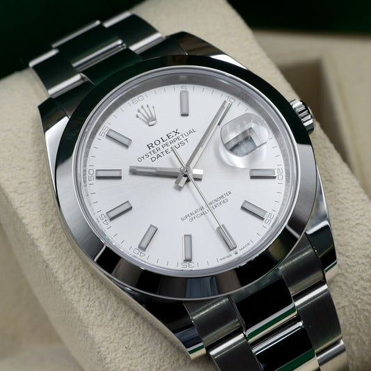 Rolex Datejust 41 Silver Dial Oyster 126300 - Full Set (2025)