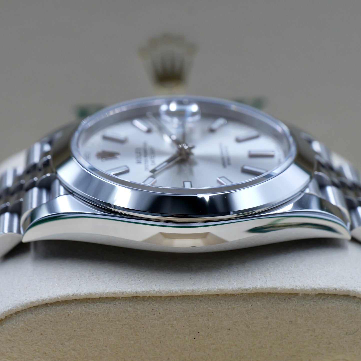 Rolex Datejust 41 Silver Dial 126300 - Full Set (2025)