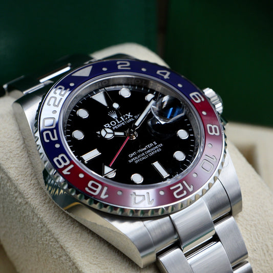 Rolex GMT-Master II 'Pepsi' 126710BLRO Oyster - Full Set (2023)