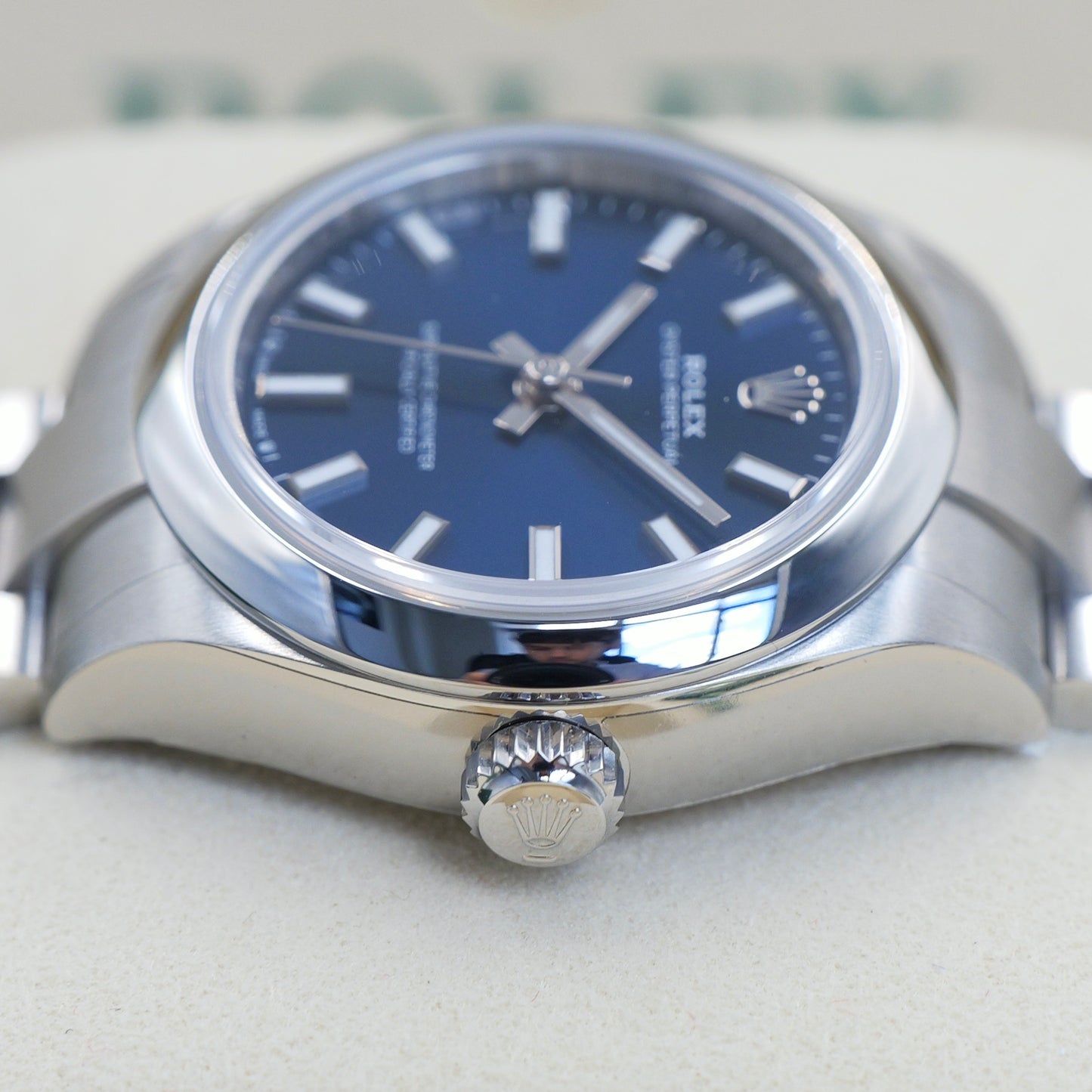 Rolex Oyster Perpetual 28 Blue 276200 Full Set 2025