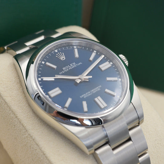 Rolex Oyster Perpetual 41 Blue Sunburst Dial 124300 - Full Set (2024)