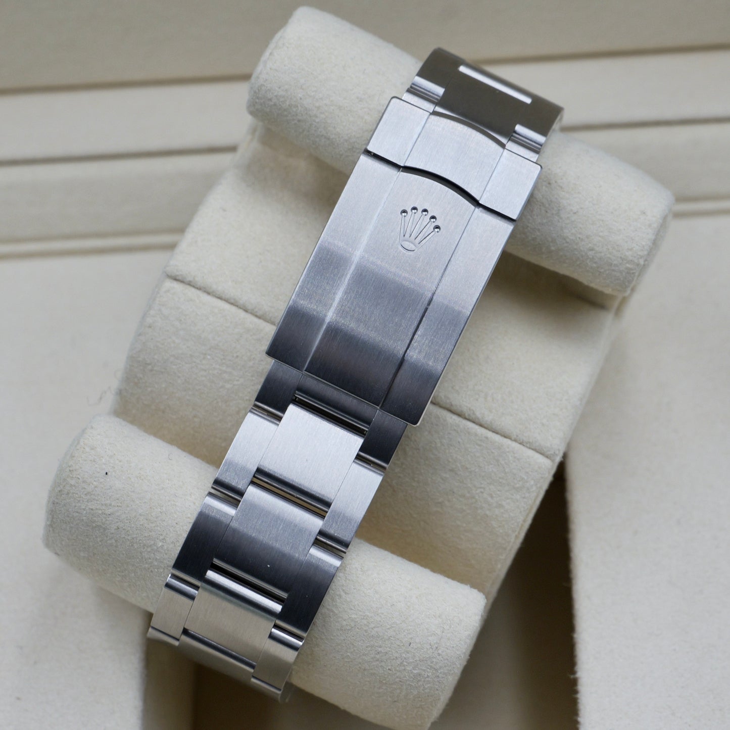 Rolex Oyster Perpetual Med Blue 134300 - Full Set (2025)
