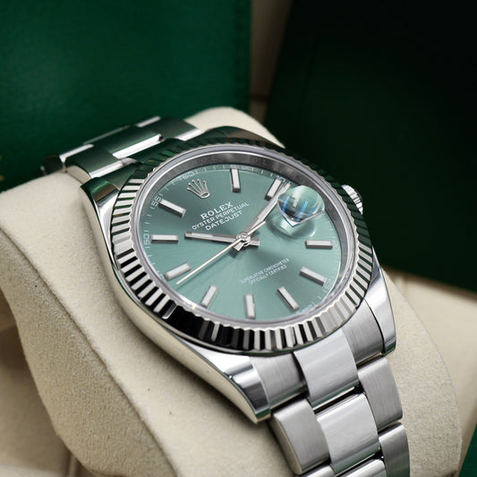 Rolex Datejust 41 Mint Green 126334 - Full Set (2022)