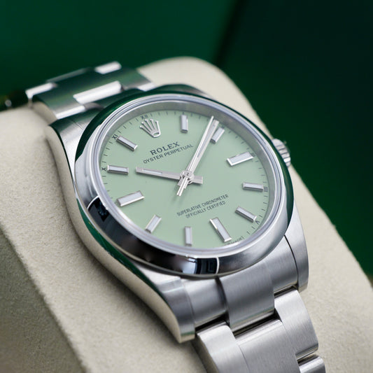 Rolex Oyster Perpetual 34 Pistachio 1124200 - Full Set (2025)