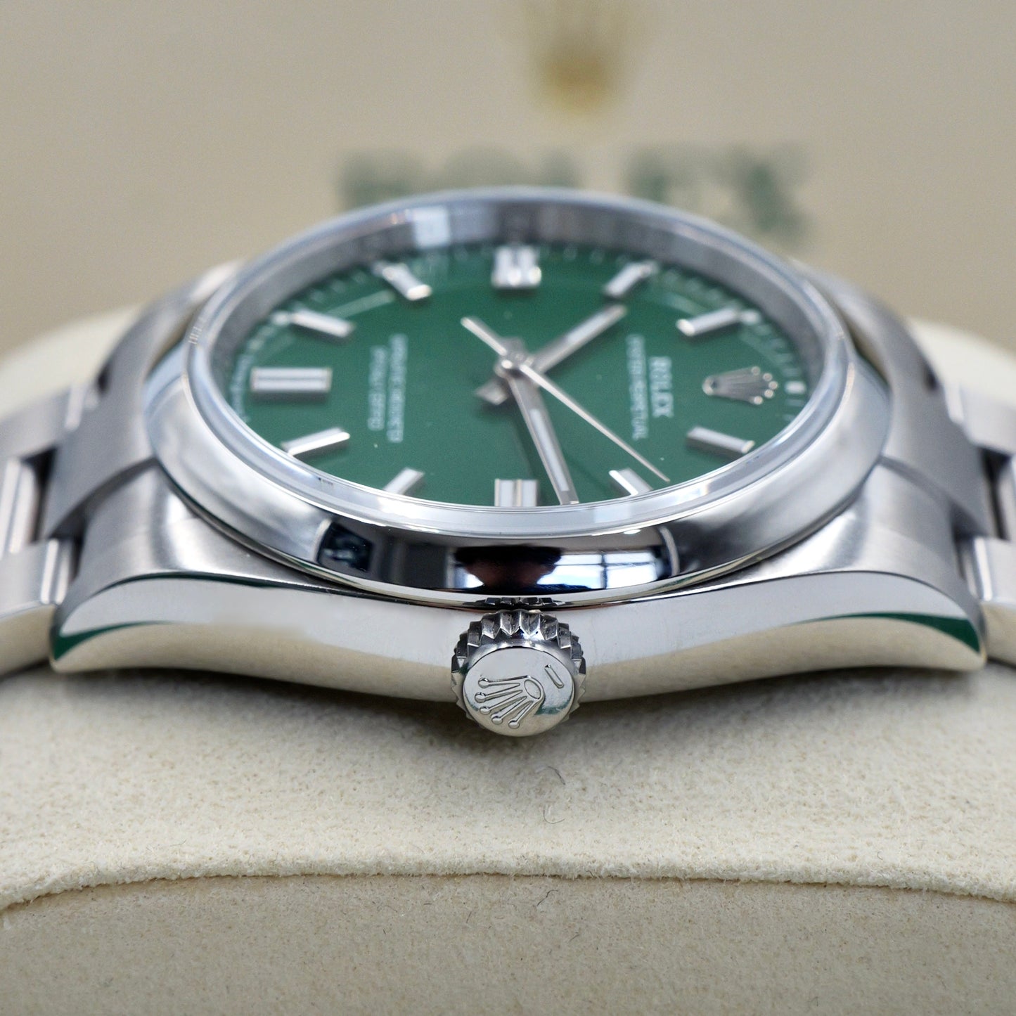 Rolex Oyster Perpetual 36 Green Dial 126000 -  Full Set (2025)