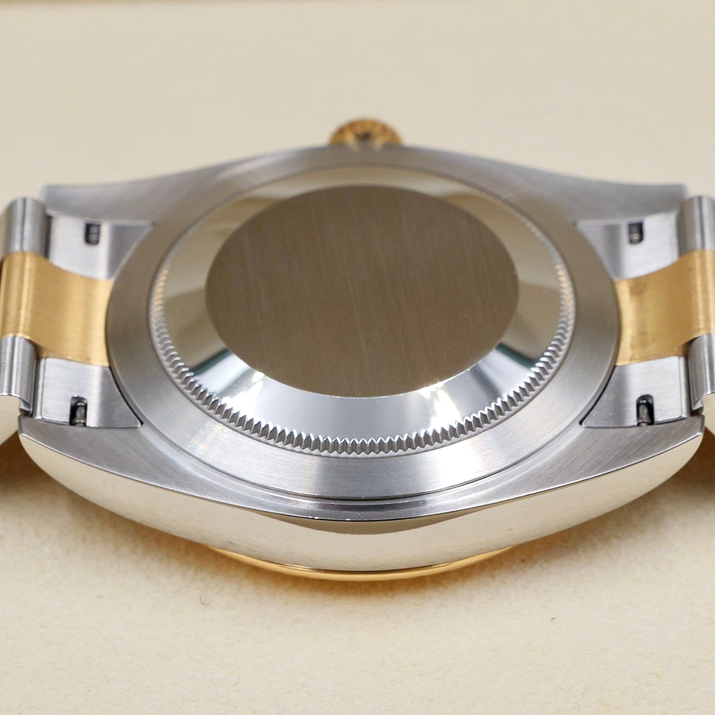 Rolex Datejust 41 Champagne Dial 126333 - Full Set (2022)