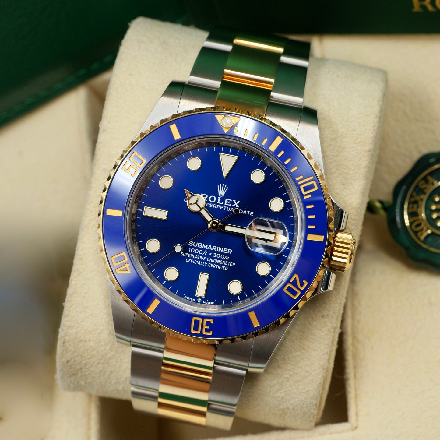 Rolex Submariner Date Bluesy 126613LB - Full Set (2024)
