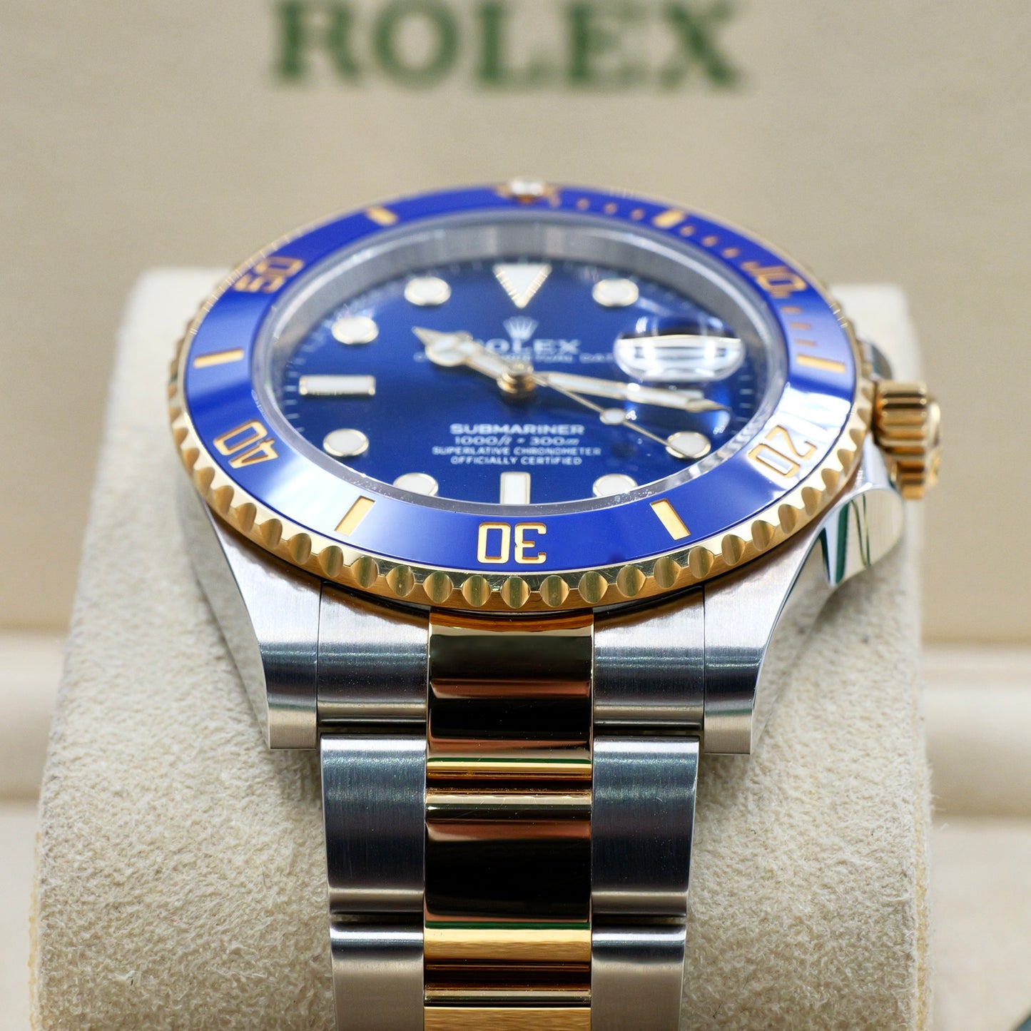 Rolex Submariner Date Bluesy 126613LB - Full Set (2024)