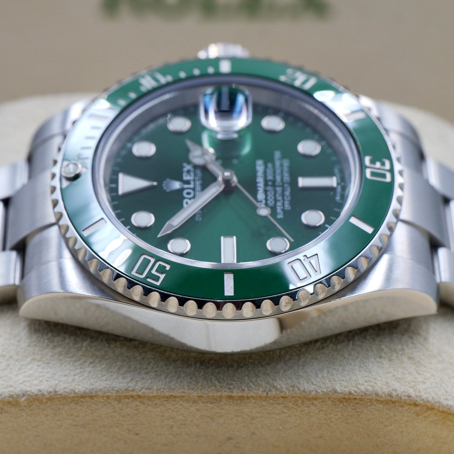 Rolex Submariner Date 'Hulk' 116610LV - Full Set (2020)