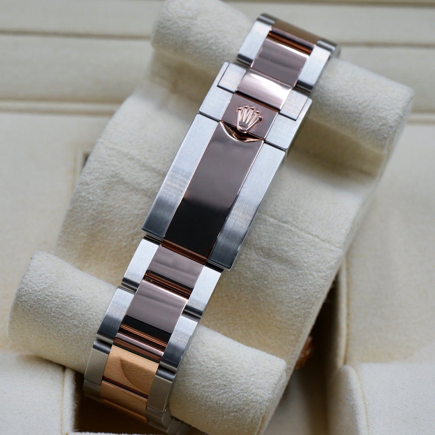 Rolex GMT-Master II Rootbeer 126711CHNR - Full Set (2022)