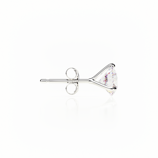 3 Claw Butterfly - Round Shape - Diamond Stud Earrings