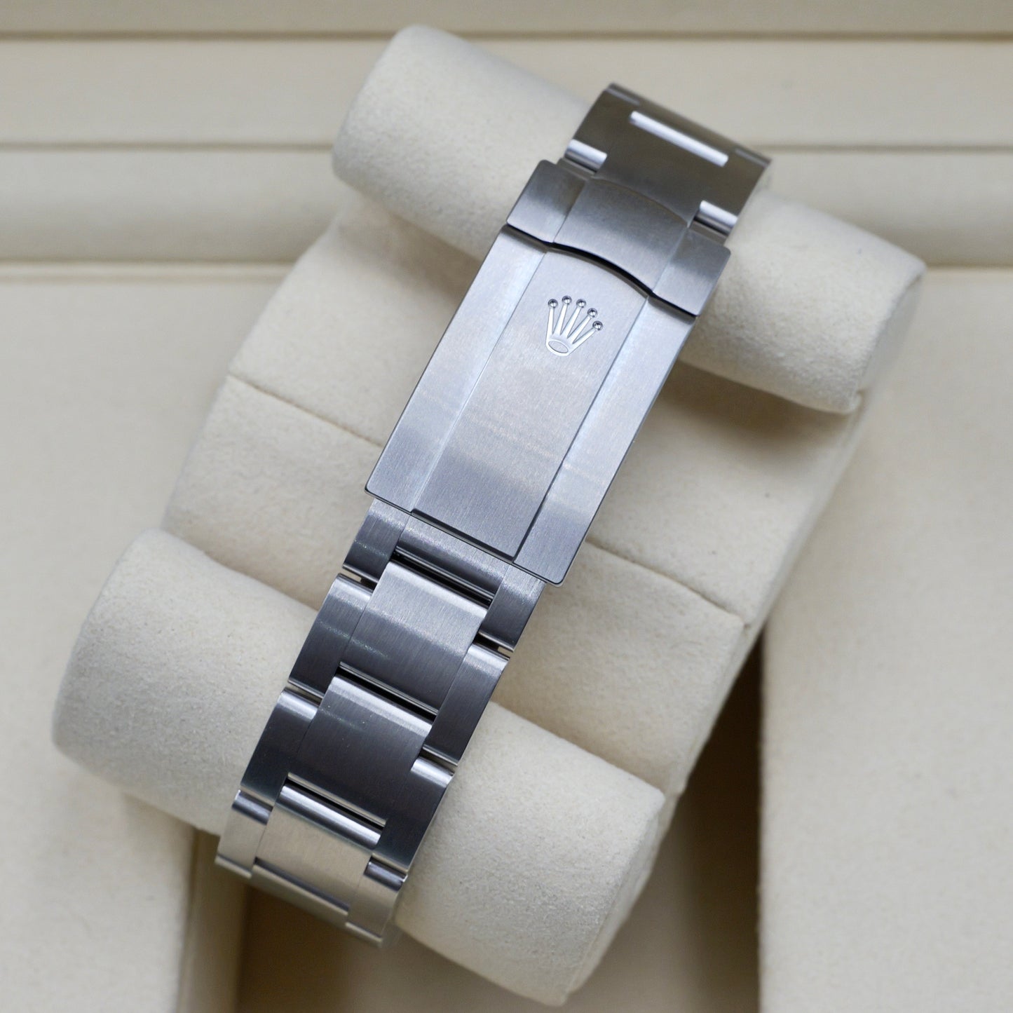 Rolex Oyster Perpetual 36 Lavender 126000 - Full Set (2025)