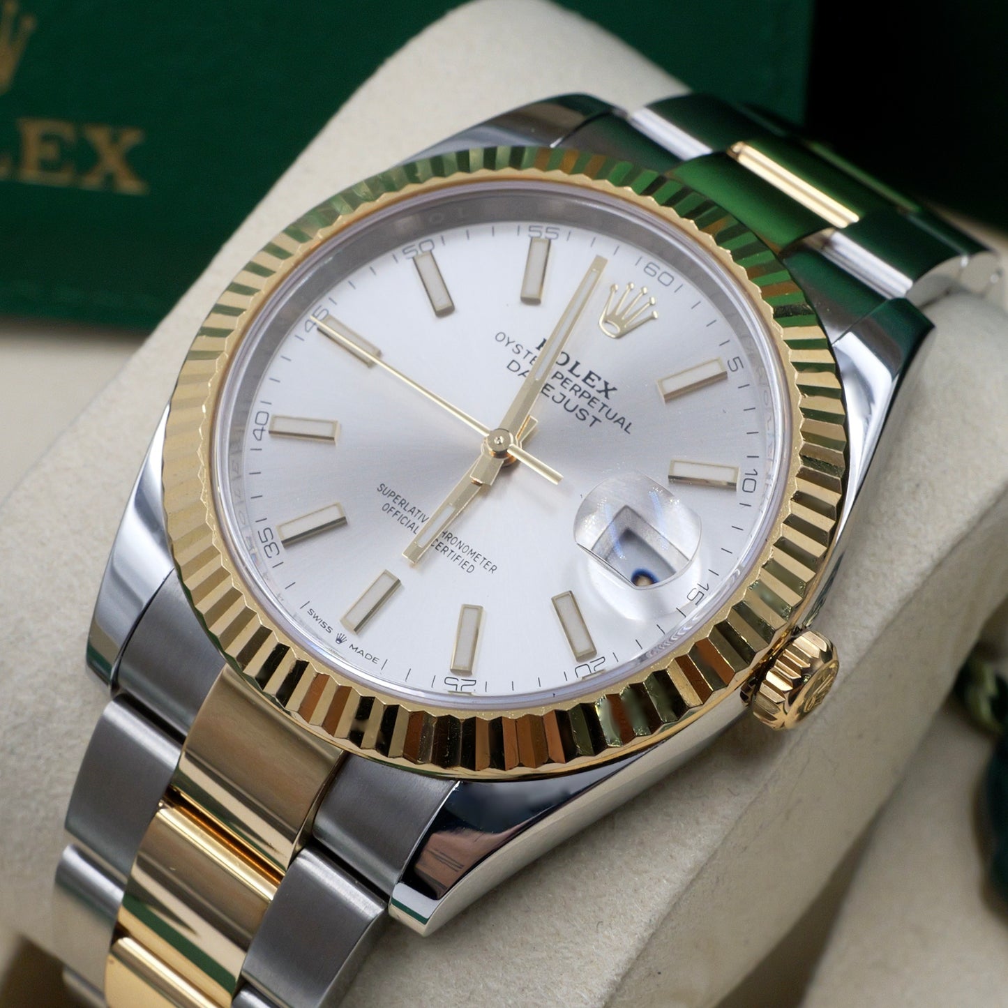 Rolex Datejust 41 Silver Dial Fluted Oyster 126333 - Full Set (2024)