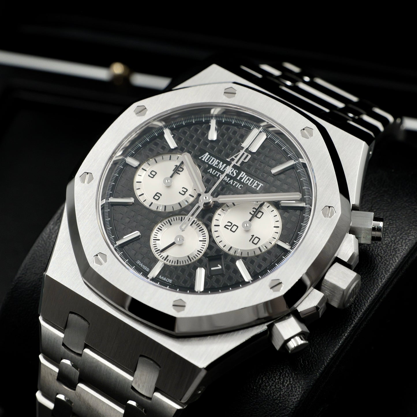 Audemars Piguet Royal Oak Chronograph Black Dial 26331ST - Full Set (2021)