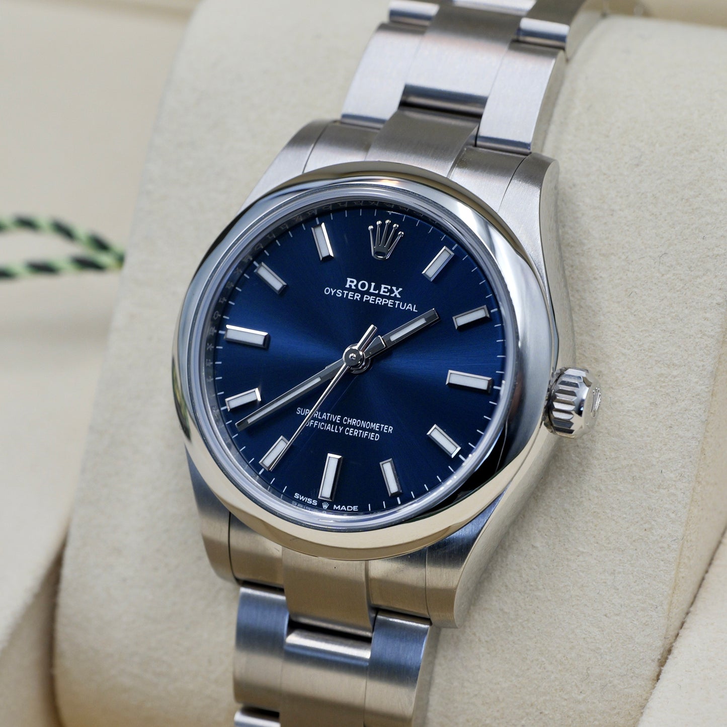 Rolex Oyster Perpetual 31 Blue Dial Smooth 277200 - Full Set (2025)