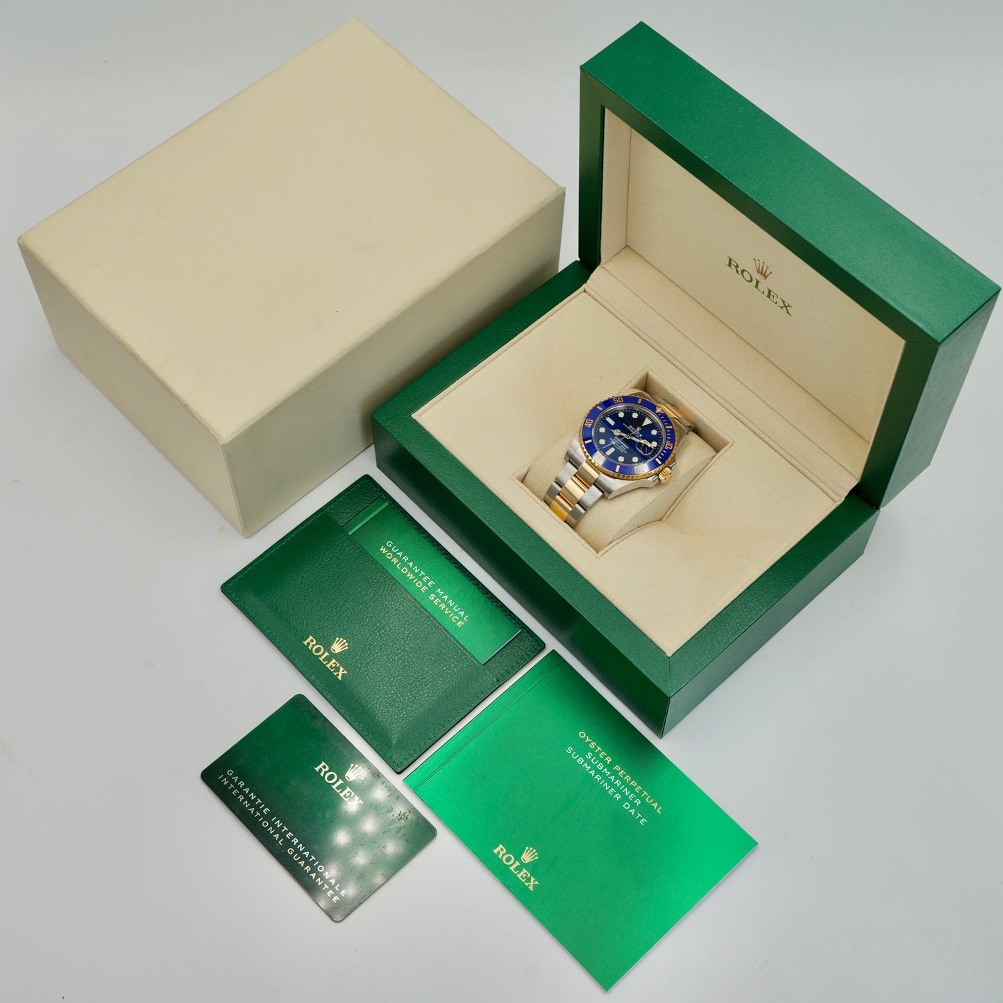 Rolex Submariner Date Bluesy 126613LB - Full Set (2024)