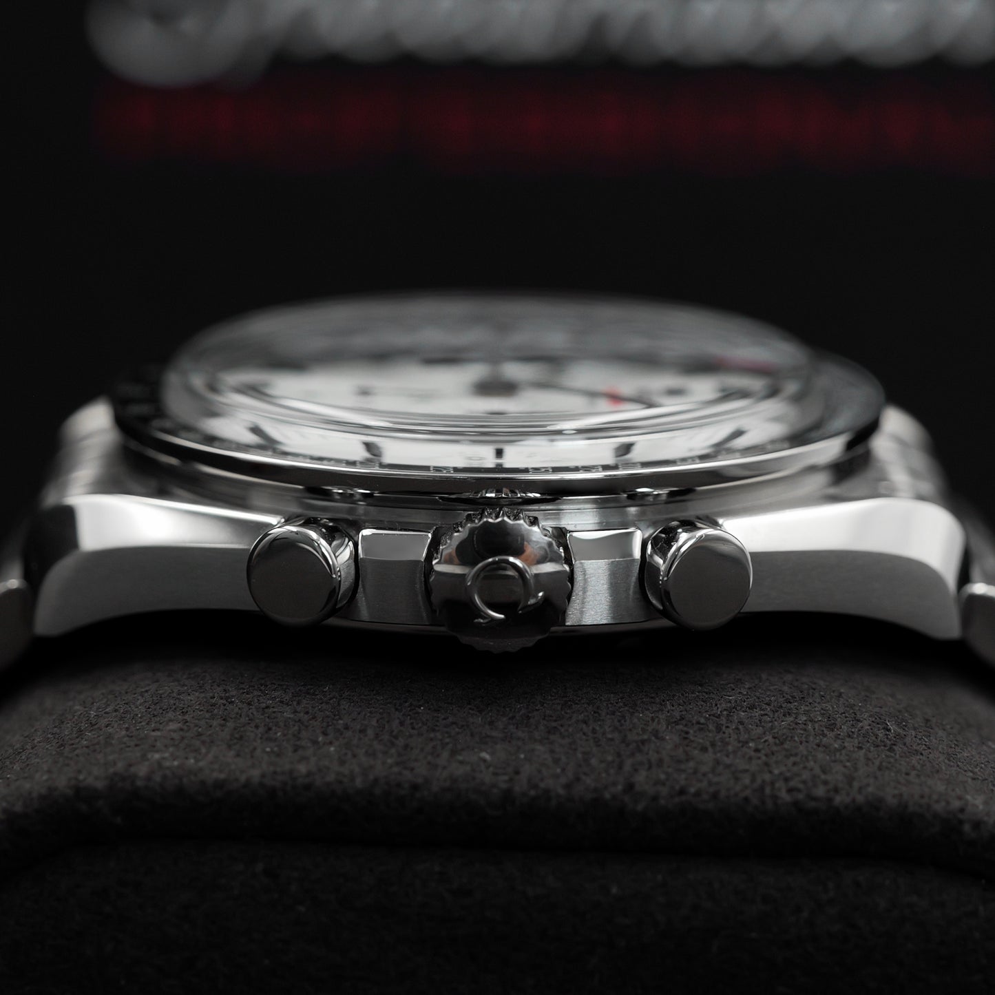 Omega Speedmaster Moonwatch Professional White - Full Set (2025)