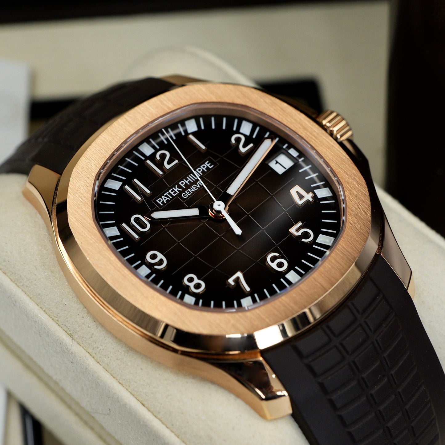 Patek Philippe Aquanaut 5167R-001 - Full Set (2022)
