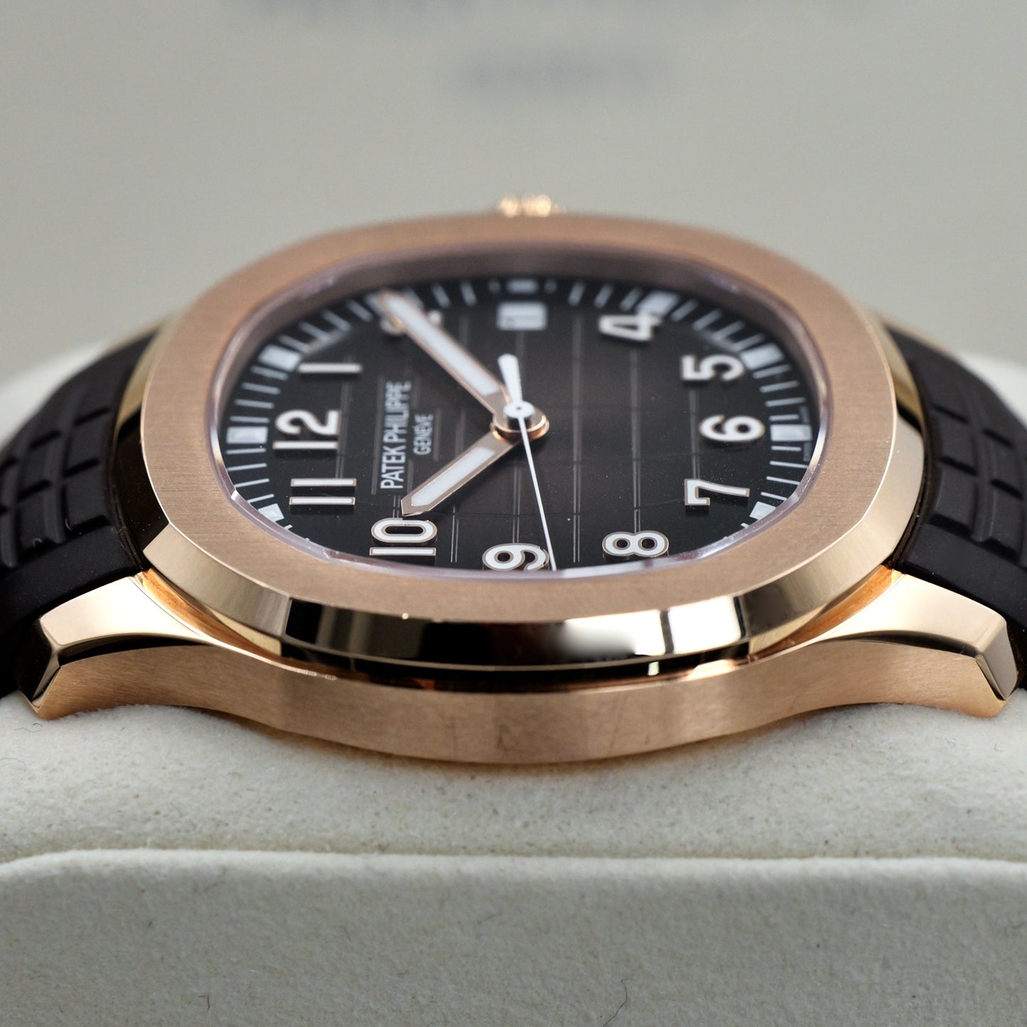 Patek Philippe Aquanaut 5167R-001 - Full Set (2022)