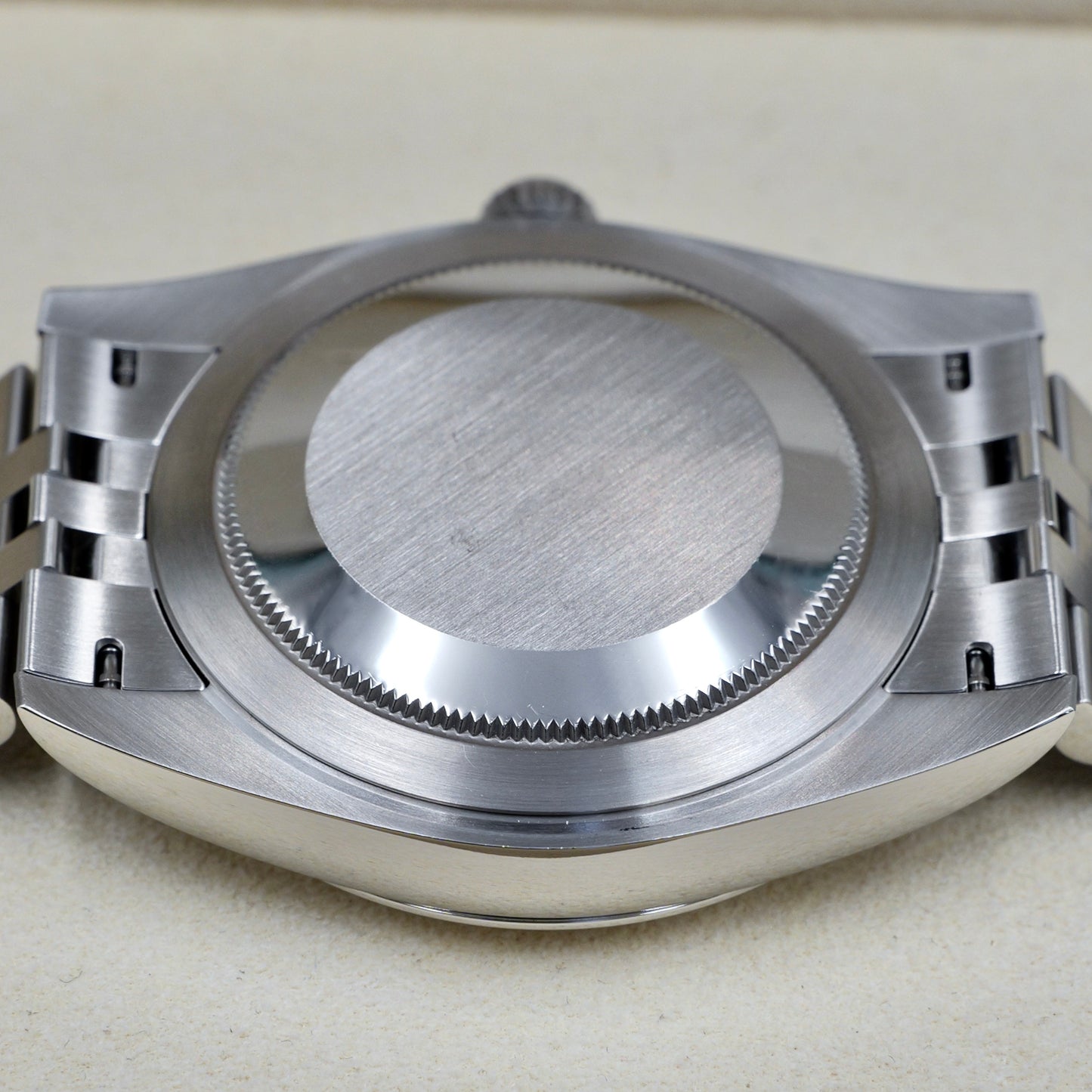 Rolex Datejust 41 Rhodium Dial Fluted Jubilee 126334 - Full Set (2025)