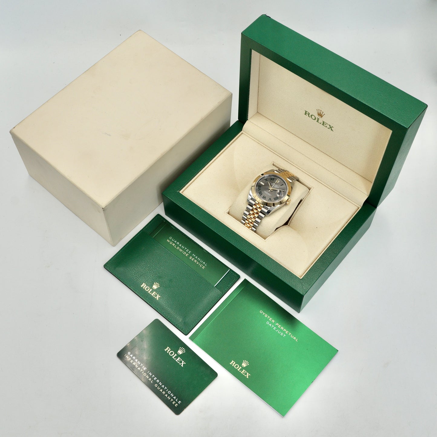 Rolex Datejust 41 Wimbledon Smooth Jubilee 126303 - Full Set (2021)