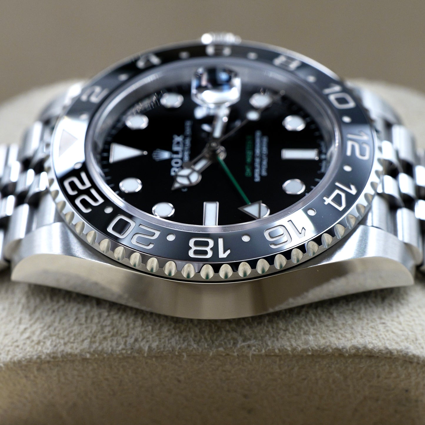 Rolex GMT-Master II Bruce Wayne Jubilee 126710GRNR - Full Set (2025)