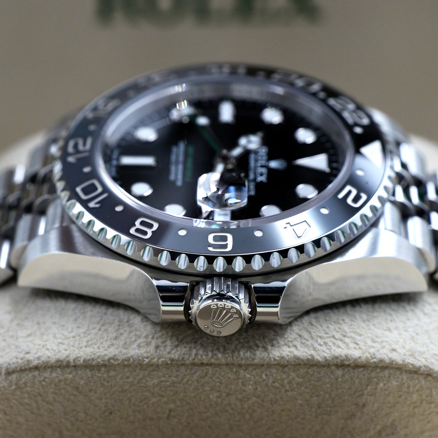 Rolex GMT-Master II Bruce Wayne Jubilee 126710GRNR - Full Set (2025)