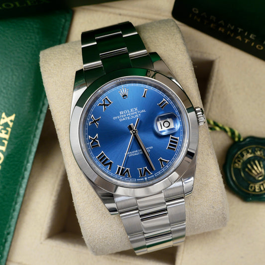 Rolex Datejust 41 Azzurro Blue Smooth Fluted 126300 - Full Set (2024)