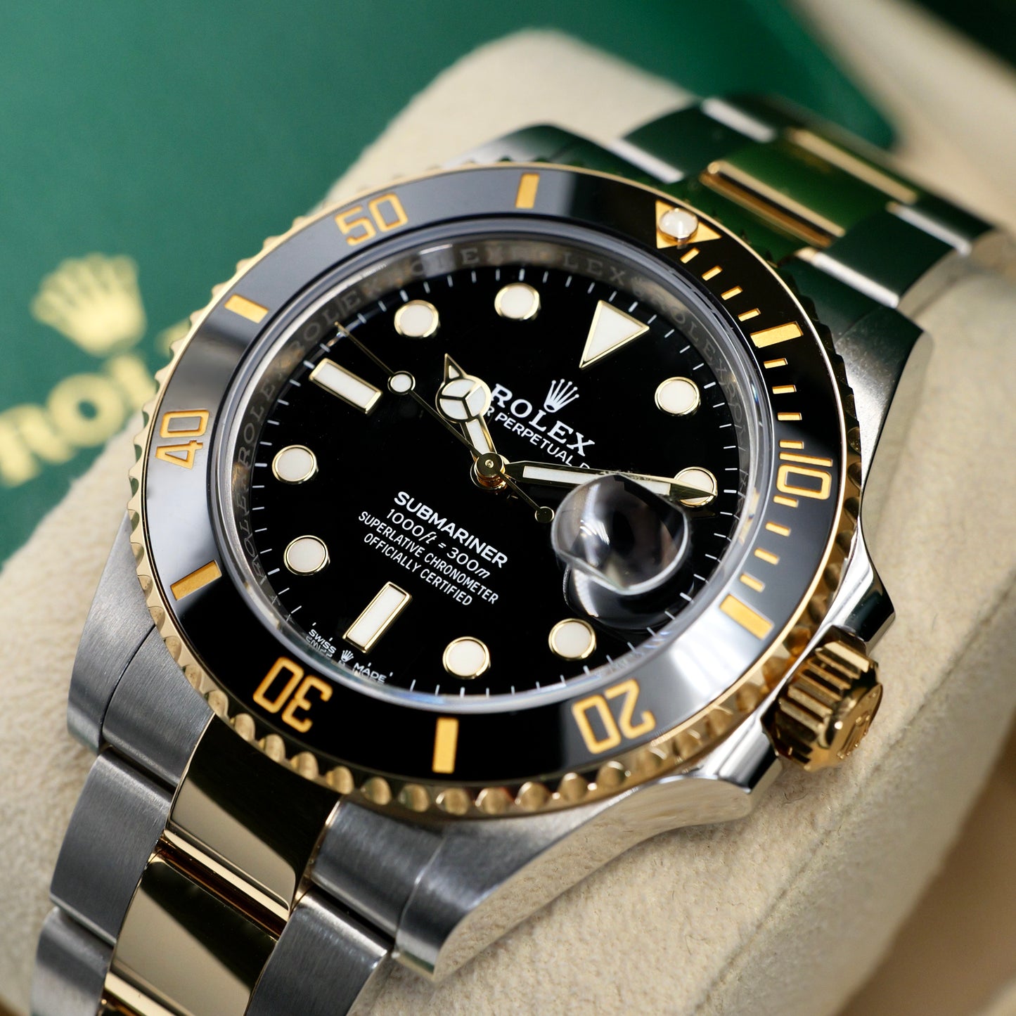 Rolex Submariner Date Black Dial Steel and Gold 126613LN - Full Set (2020)