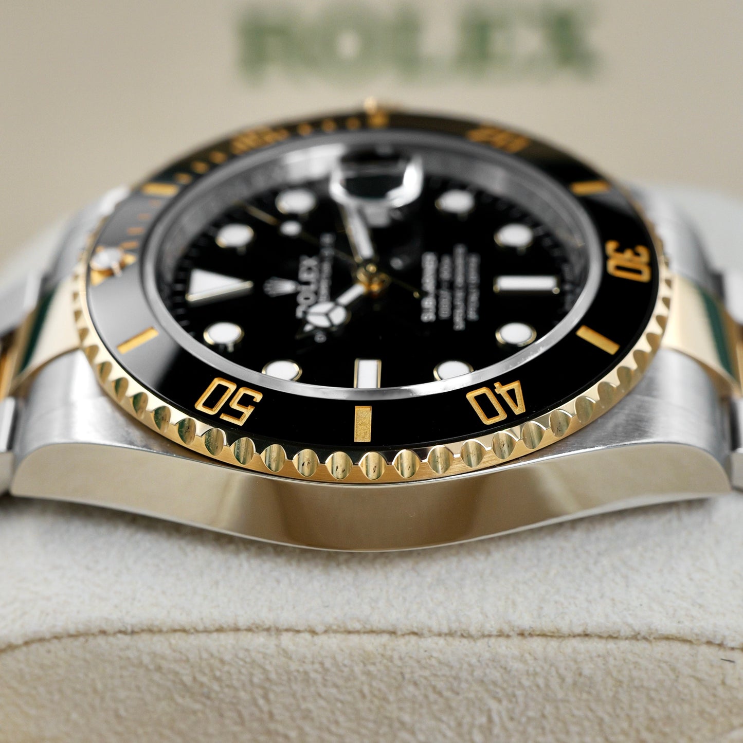 Rolex Submariner Date Black Dial Steel and Gold 126613LN - Full Set (2020)