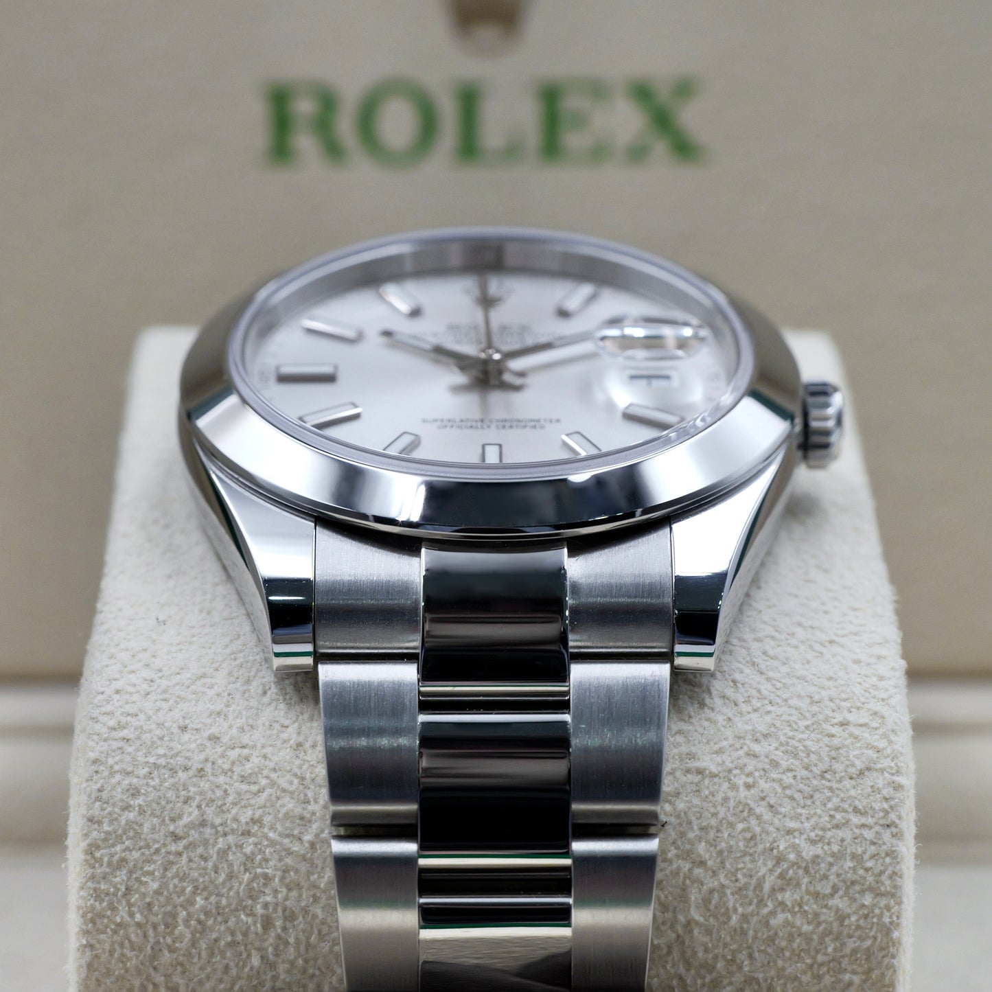 Rolex Datejust 41 Silver Dial Oyster 126300 - Full Set (2025)