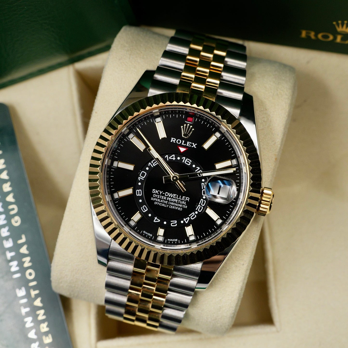 Rolex Sky-Dweller Steel & Yellow Gold Black Dial 326933 - Full Set (2023)