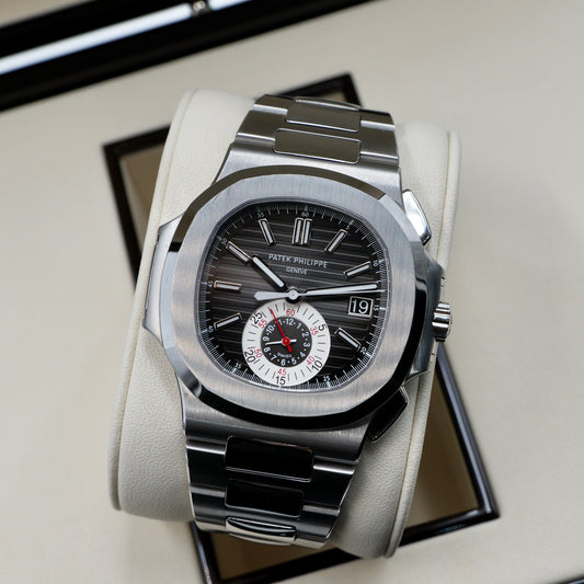 Patek Philippe Nautilus Black Dial 5980/1A-014 - Full Set (2014)