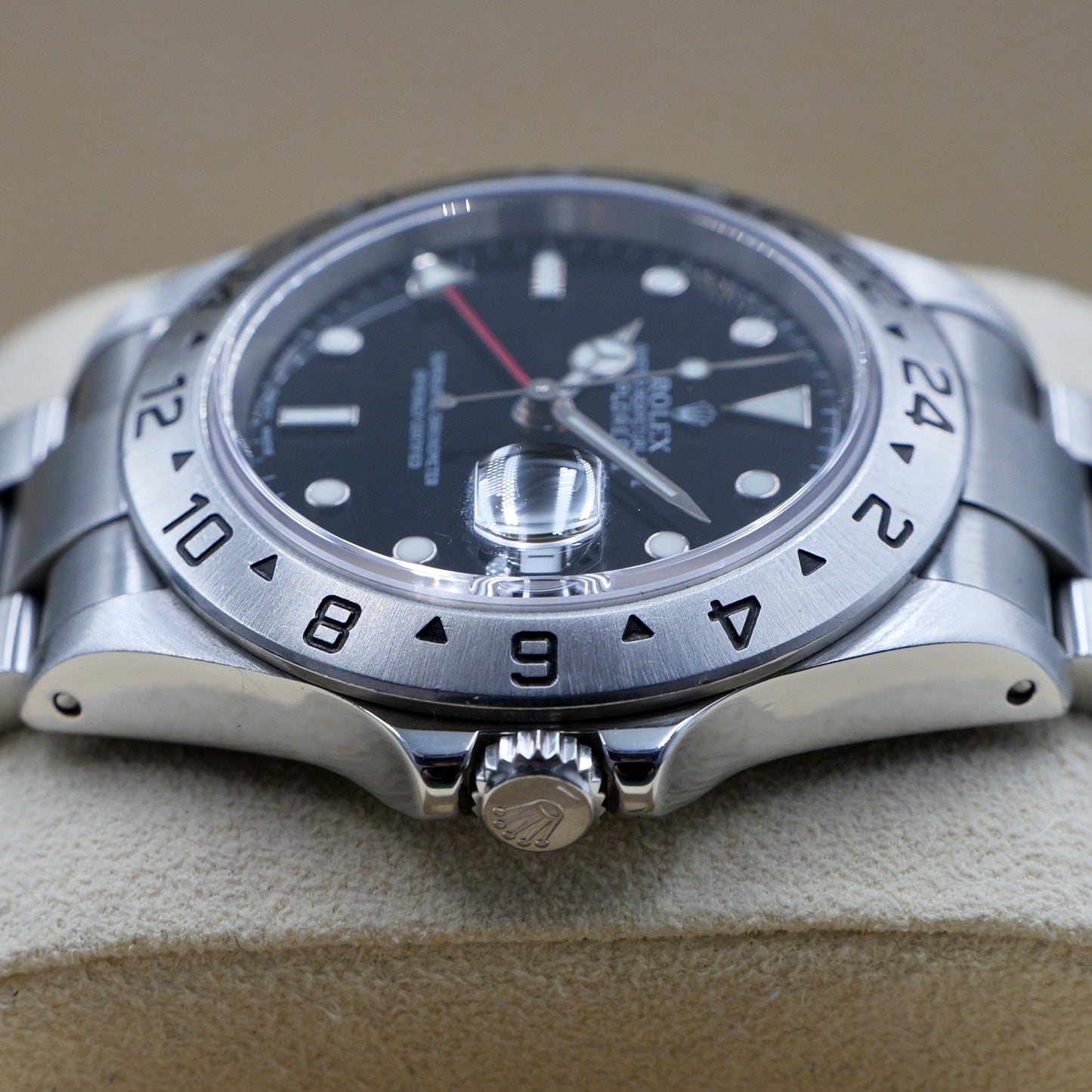 Rolex Explorer II Black Dial 16570 - Full Set (2002)