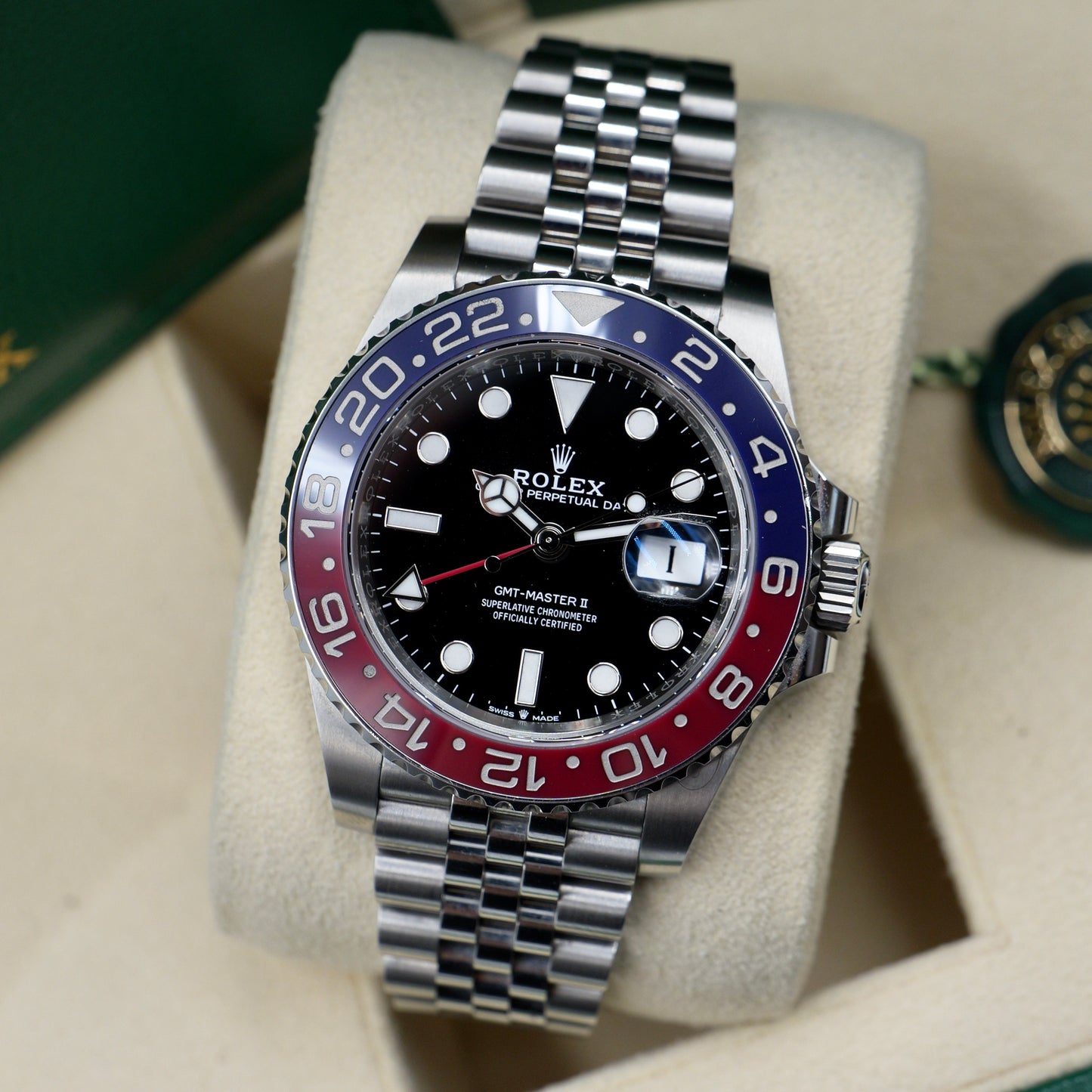 Rolex GMT-Master II 'Pepsi' Jubilee 126710BLRO - Full Set (2023)